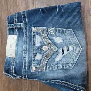 Miss Me size 31 m easy straight